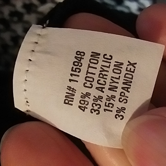 Joan Cass Cardigan - Picture 6 of 7